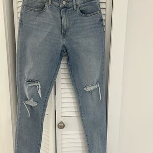 Levi's High Rise Skinny Blue Ripped  Jeans